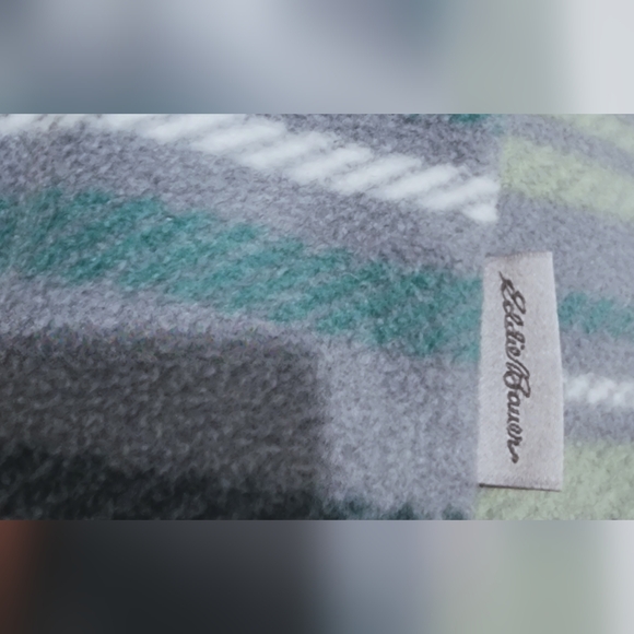 New Eddie Bauer Quarter Zip Soft Fleece Pullover - Picture 6 of 8